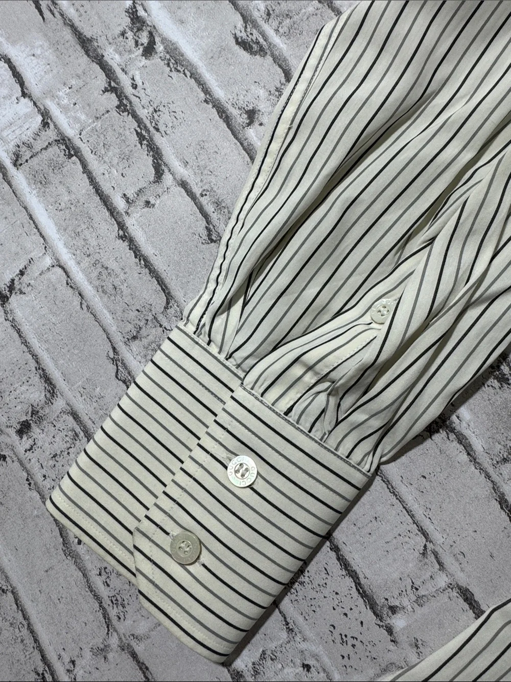 Gucci mens 15.5 39 L off white stripe cotton luxury dress shirt vintage 90s EUC